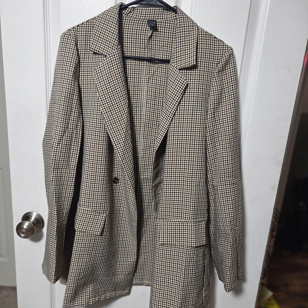 SHEIN Black and Brown Checkered Blazer